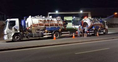 Limpeza preventiva em 15 quilômetros de tubulação fortalece a eficiência do sistema de esgoto