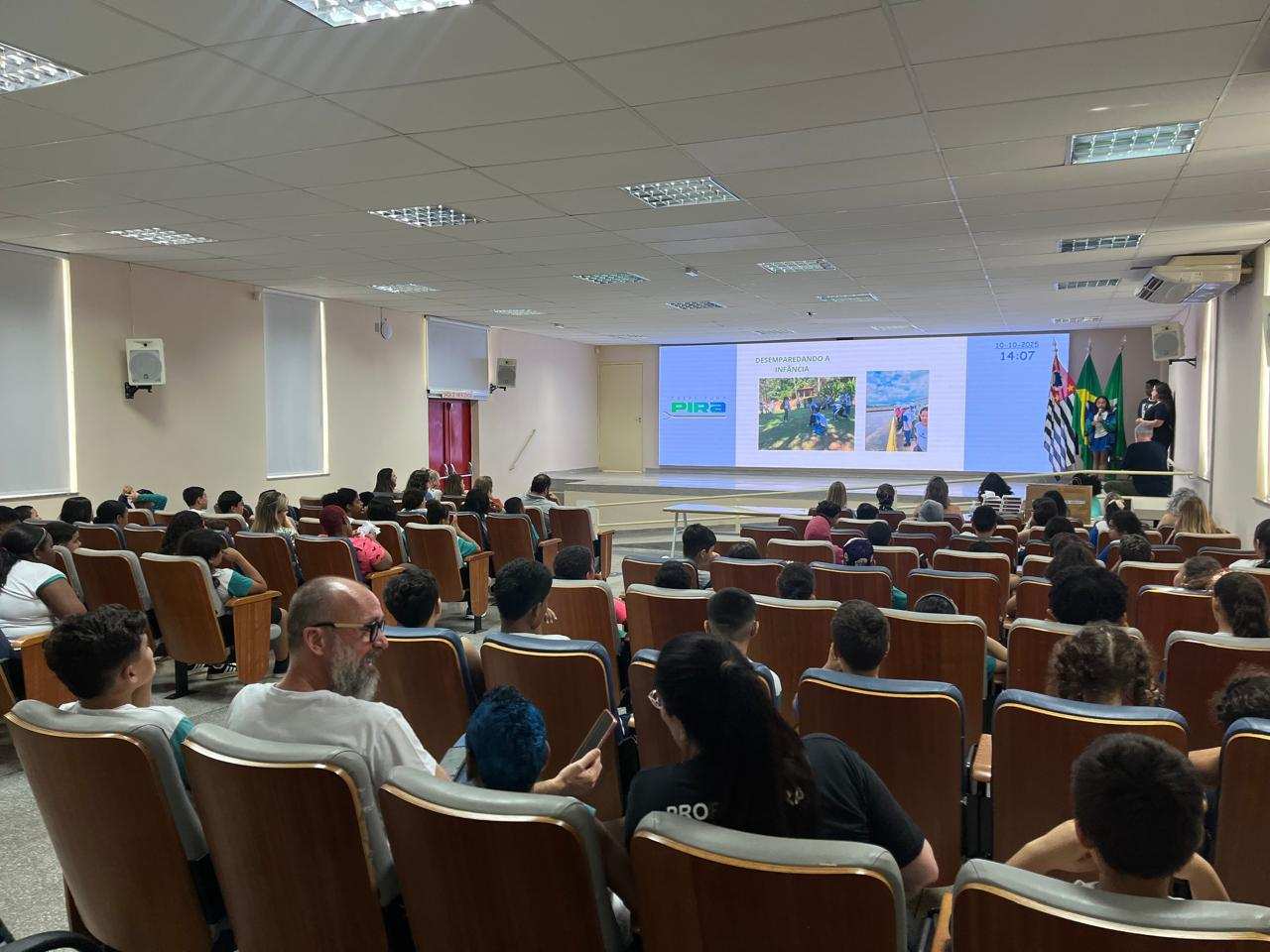 Premiação de escolas e professores marca o encerramento do programa de educação ambiental da Mirante