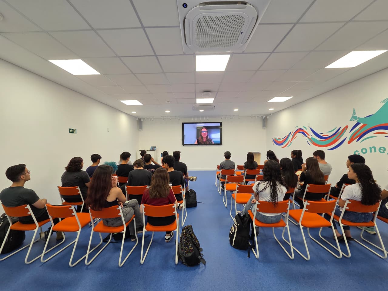 Estudantes de Piracicaba participam de imersão sobre carreiras e mercado de trabalho no saneamento